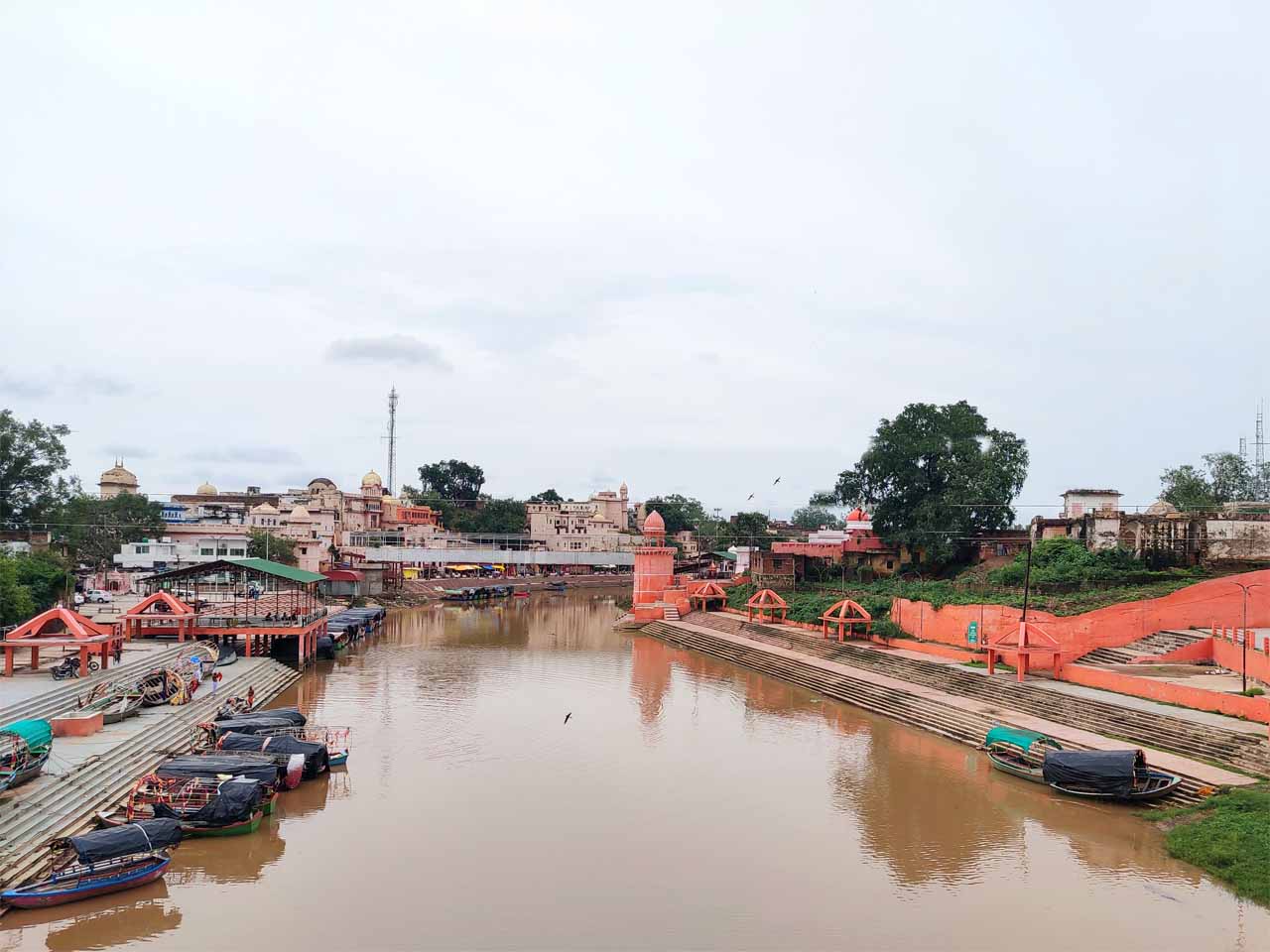 Aegiscabs 1955859173ramghat chitrakoot.jpg